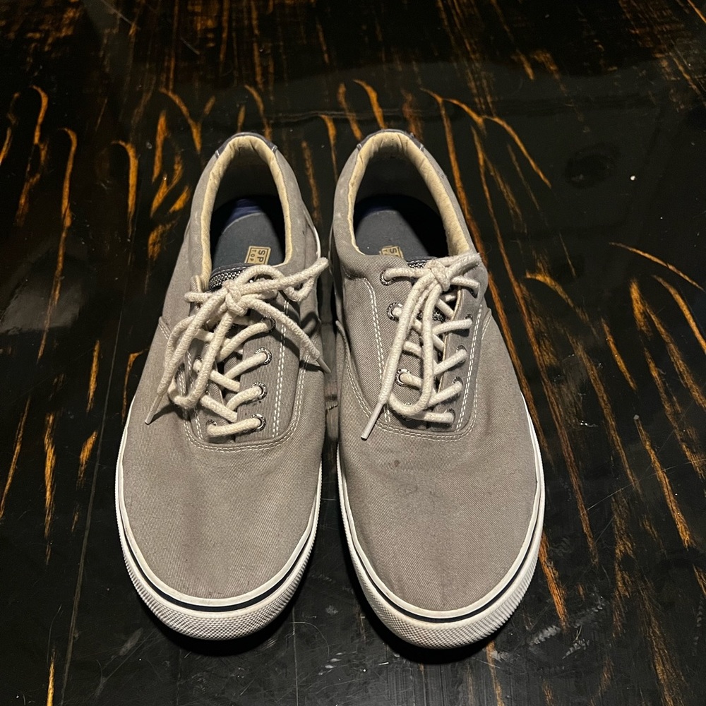 Men’s Sperry dress shoes. Size 13.